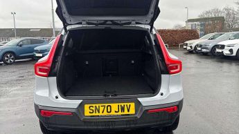 Volvo XC40 2.0 B4P R DESIGN 5dr Auto