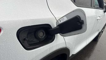 Volvo XC40 2.0 B4P R DESIGN 5dr Auto