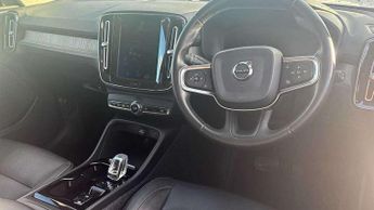 Volvo XC40 2.0 T4 Inscription 5dr AWD Geartronic