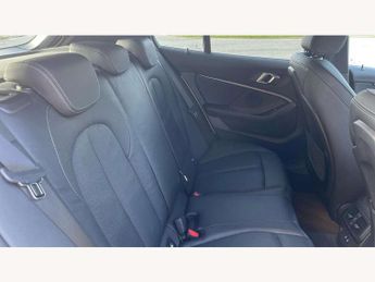 BMW 1 Series 118i M Sport 5dr Step Auto