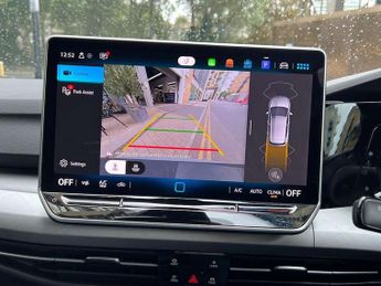 Volkswagen Golf 1.5 TSI 204 Match eHybrid 5dr DSG