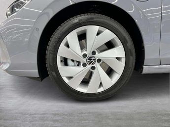 Volkswagen Golf 1.5 TSI 204 Match eHybrid 5dr DSG