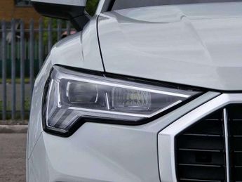 Audi Q3 35 TFSI S Line 5dr S Tronic [Leather]