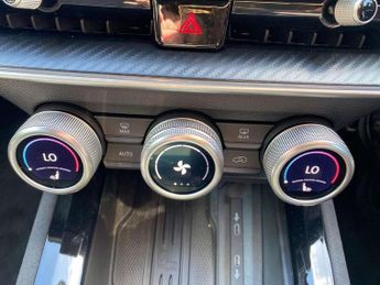 Skoda Superb 1.5 TSI e-TEC Sportline 5dr DSG