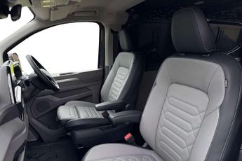 Volkswagen Transporter 2.0 TDI 150 Commerce Pro Van Auto