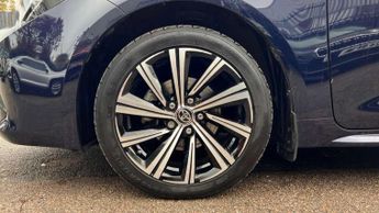 Toyota Corolla Touring Sport 1.8 VVT-i Hybrid Design 5dr CVT