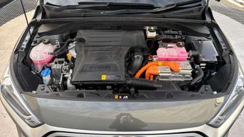 Hyundai IONIQ 1.6 GDi Hybrid SE Connect 5dr DCT