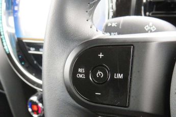 MINI Hatchback 1.5 Cooper Classic 3dr Auto