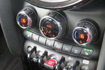 MINI Hatchback 1.5 Cooper Classic 3dr Auto