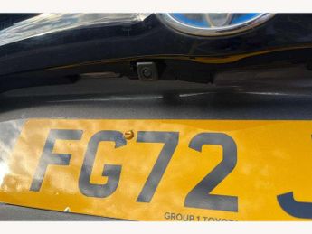 Toyota Yaris 1.5 Hybrid Icon 5dr CVT