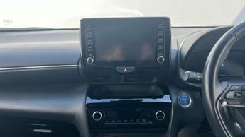 Toyota Yaris Cross 1.5 Hybrid Design 5dr CVT