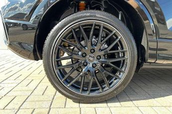 Audi Q2 35 TFSI Black Edition 5dr S Tronic