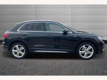 Audi Q3 35 TFSI S Line 5dr S Tronic