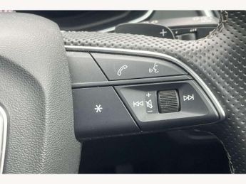 Audi Q5 50 TFSI e Quattro S Line 5dr S Tronic