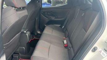 Toyota Yaris 1.5 Hybrid GR Sport 5dr CVT