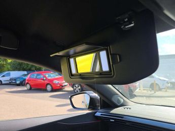 Peugeot 308 1.2 Hybrid 136 GT 5dr e-DSC6