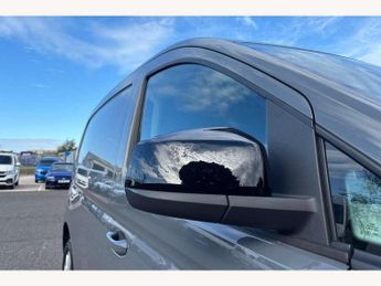 Volkswagen Caddy 2.0 TDI 122PS Commerce Pro Van DSG