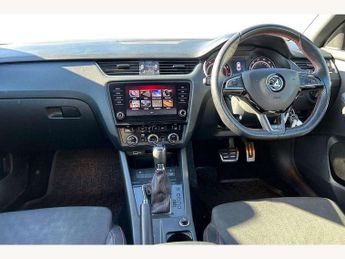 Skoda Octavia vRS 2.0 TSI 245 vRS 5dr DSG [Black Pack]