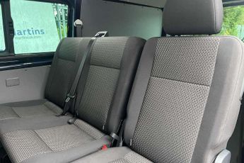 Volkswagen Transporter 2.0 TDI 150 Highline Kombi Van DSG
