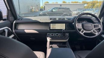 Land Rover Defender 3.0 D250 SE 110 5dr Auto