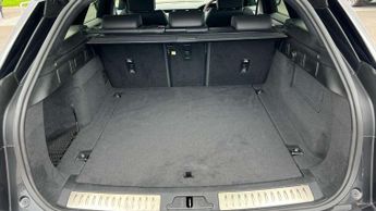 Land Rover Range Rover Velar 2.0 D200 MHEV Dynamic HSE 5dr Auto