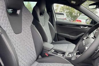 Skoda Octavia Estate 1.5 TSI 150 e-TEC Sportline 5dr DSG