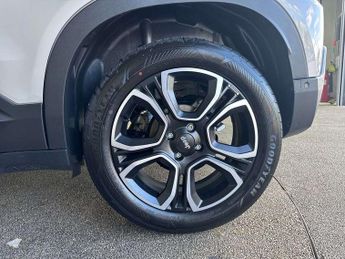 Jeep Avenger 1.2 e-Hybrid Summit 5dr DCT