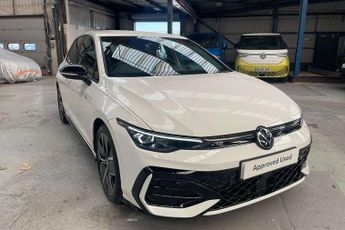 Volkswagen Golf 1.5 eTSI 150 Black Edition 5dr DSG