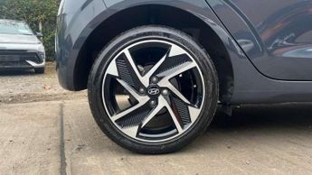 Hyundai i10 1.0 [63] Premium 5dr Auto [Nav]