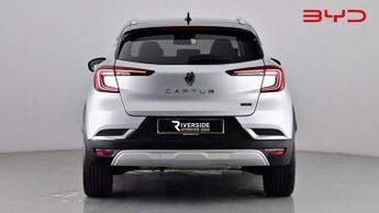 Renault Captur 1.6 E-Tech full hybrid 145 Techno 5dr Auto