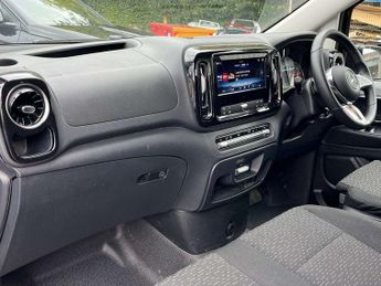 Mercedes-Benz Vito 119CDI Select Crew Van 9G-Tronic