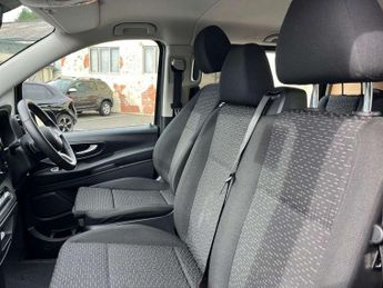 Mercedes-Benz Vito 119CDI Select Crew Van 9G-Tronic