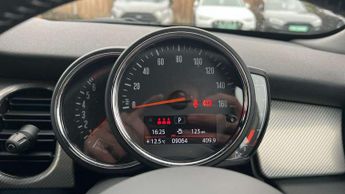 MINI Hatchback 5dr 2.0 Cooper S Exclusive 5dr Auto