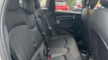 MINI Hatchback 5dr 2.0 Cooper S Exclusive 5dr Auto