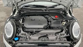 MINI Hatchback 5dr 2.0 Cooper S Exclusive 5dr Auto