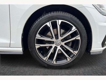 Volkswagen Golf 1.5 TSI EVO 150 R-Line Edition 5dr DSG