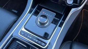 Jaguar XE 2.0 [300] 300 Sport 4dr Auto AWD