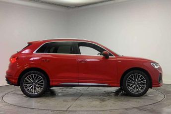 Audi Q3 35 TFSI S Line 5dr S Tronic