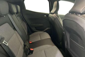 Renault Clio 1.6 E-TECH full hybrid 145 Techno 5dr Auto