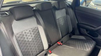 Volkswagen Polo 1.0 TSI R-Line 5dr DSG