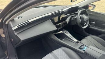 Peugeot 408 1.2 PureTech Allure Premium 5dr EAT8