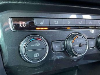 Volkswagen Tiguan 2.0 TSi 190 4Motion R-Line Tech 5dr DSG