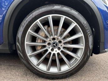 Mercedes-Benz GLC GLC 250 4Matic AMG Line Premium 5dr 9G-Tronic