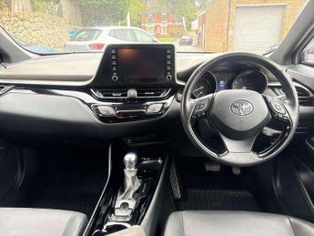 Toyota C-HR 1.8 Hybrid Excel 5dr CVT