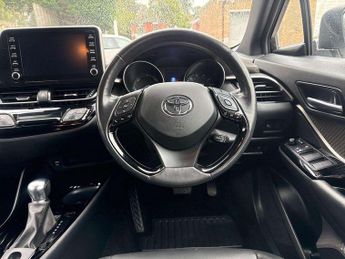 Toyota C-HR 1.8 Hybrid Excel 5dr CVT