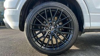 Audi Q2 30 TDI Black Edition 5dr S Tronic