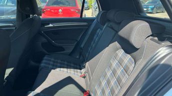 Volkswagen Golf GTE 1.4 TSI GTE 5dr DSG