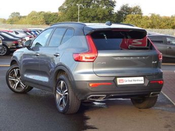 Volvo XC40 2.0 D4 [190] R DESIGN 5dr AWD Geartronic