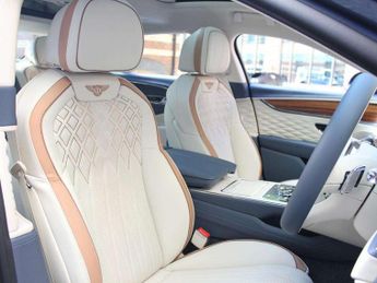 Bentley Flying Spur 3.0 V6 Hybrid 4dr Auto [City Spec]