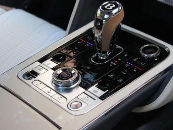 Bentley Flying Spur 3.0 V6 Hybrid 4dr Auto [City Spec]
